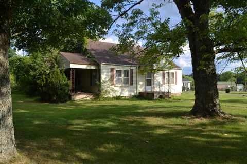 Photo of 1344 Us 127 Bypass, Pikeville, TN 37367 (MLS # 1517627)