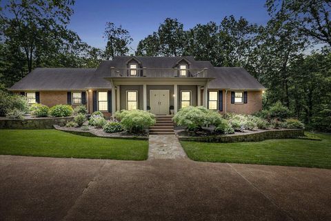 5 Woodland Way Chattanooga TN 37419