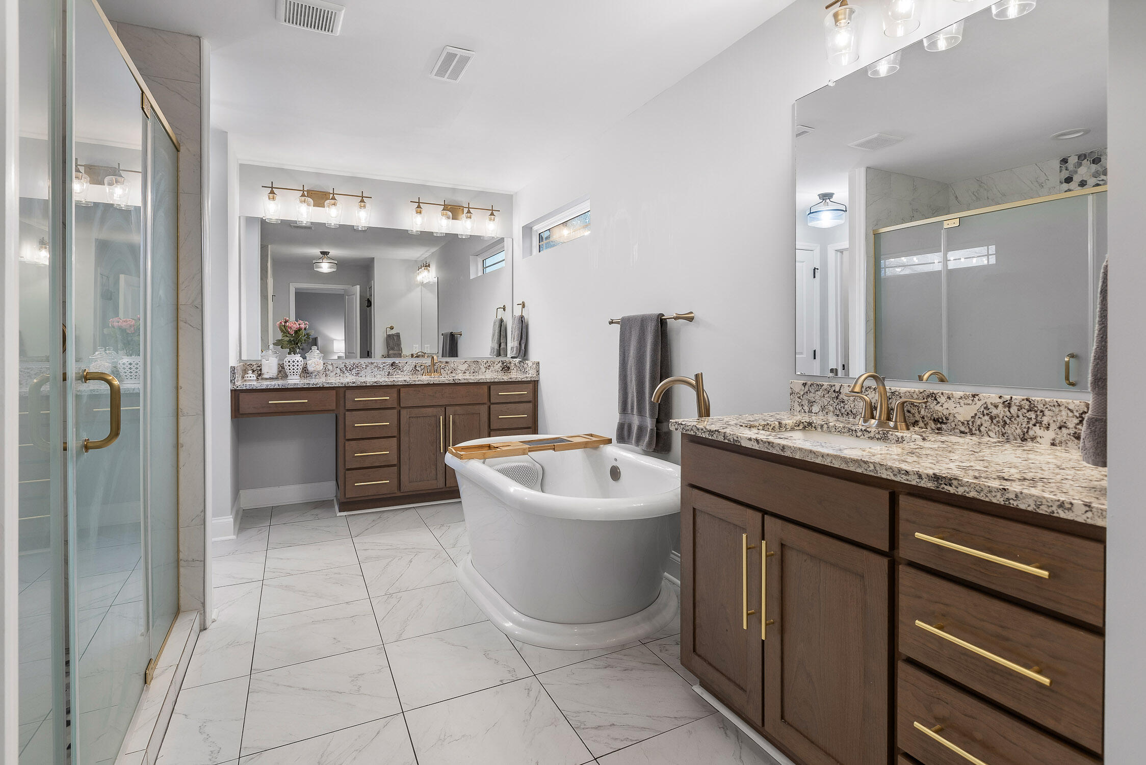 Cleveland, Tennessee 37311, United States, 3 Bedrooms Bedrooms, ,3 BathroomsBathrooms,Residential,Active,82827