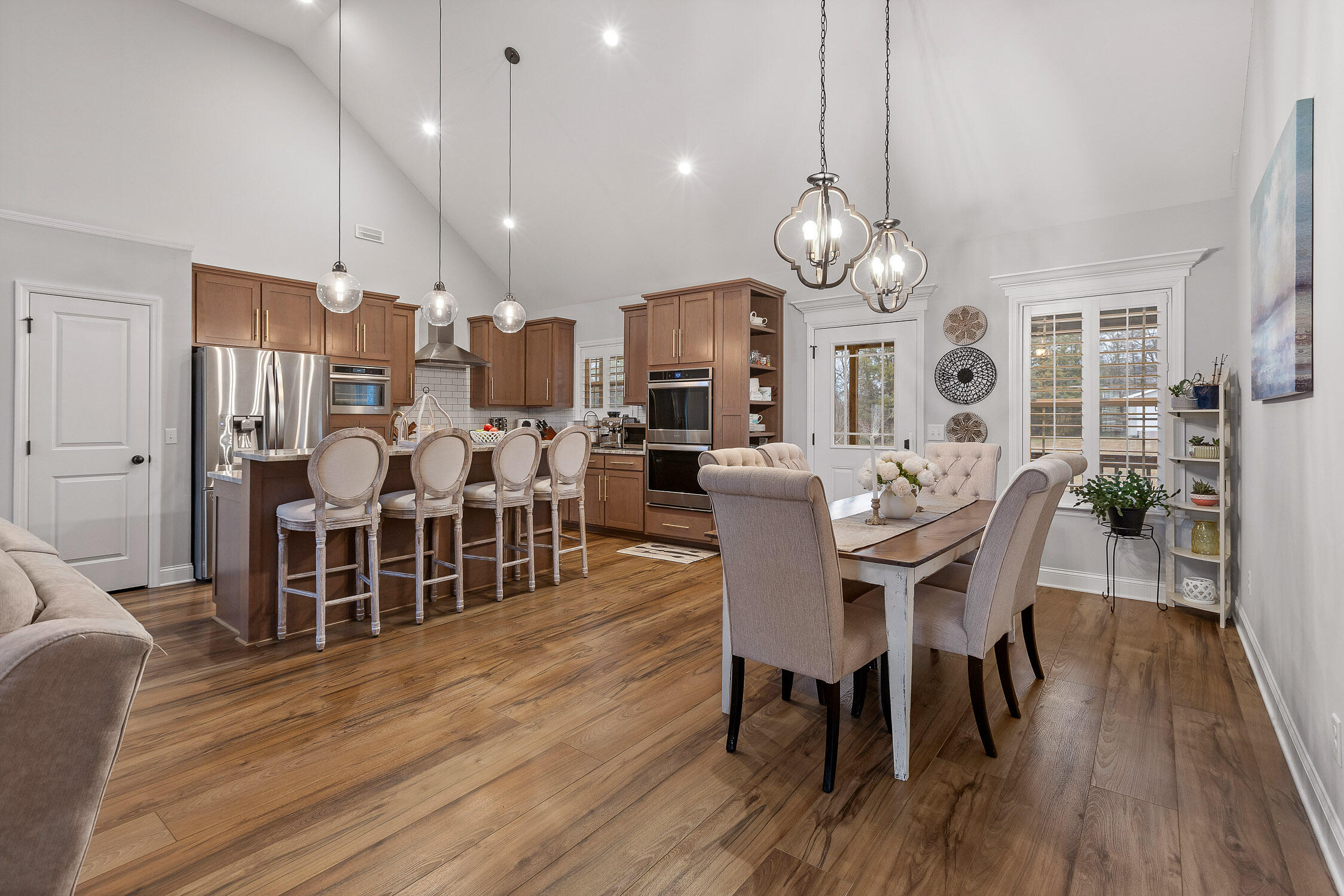 Cleveland, Tennessee 37311, United States, 3 Bedrooms Bedrooms, ,3 BathroomsBathrooms,Residential,Active,82827