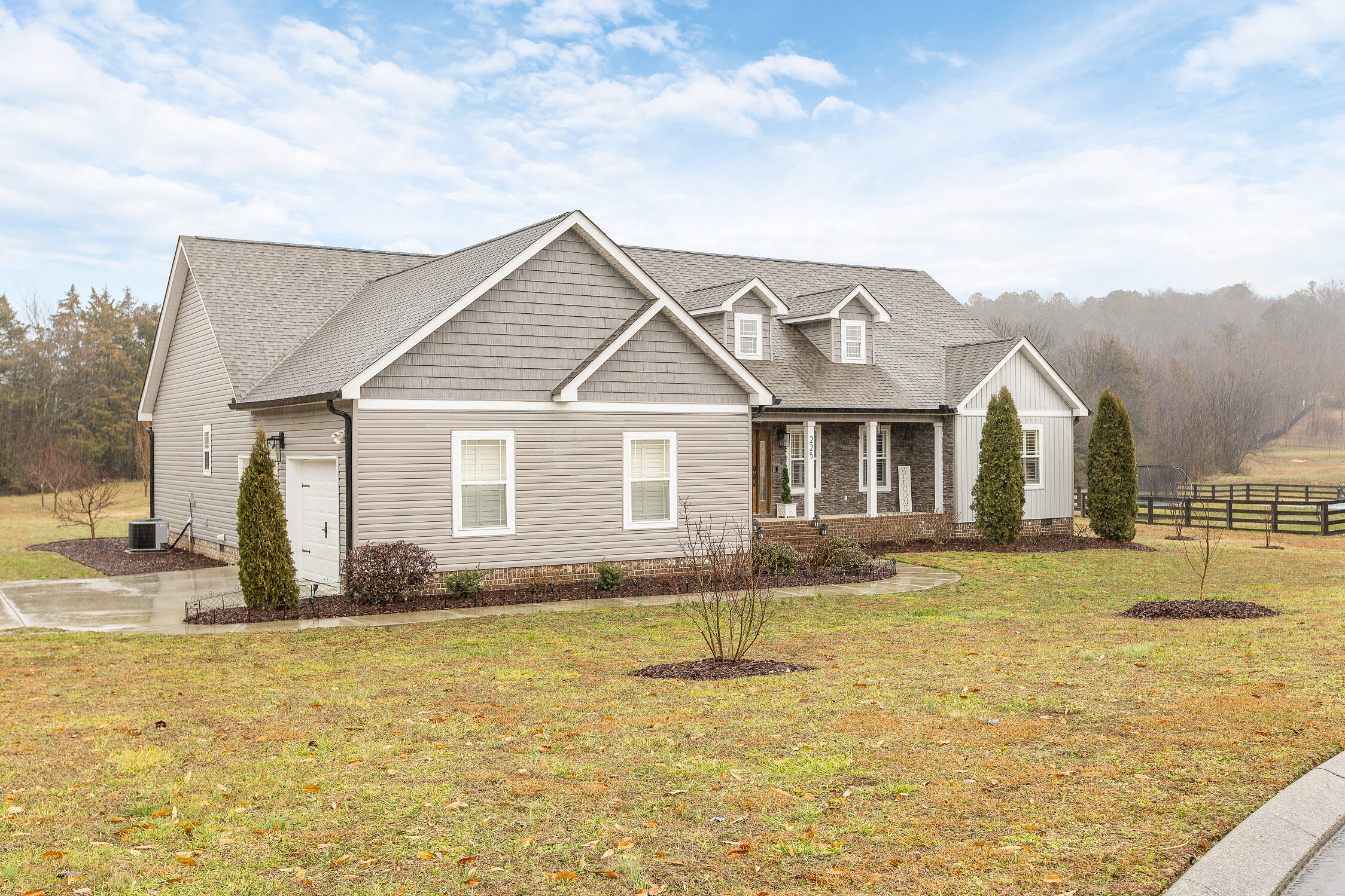 Cleveland, Tennessee 37311, United States, 3 Bedrooms Bedrooms, ,3 BathroomsBathrooms,Residential,Active,82827