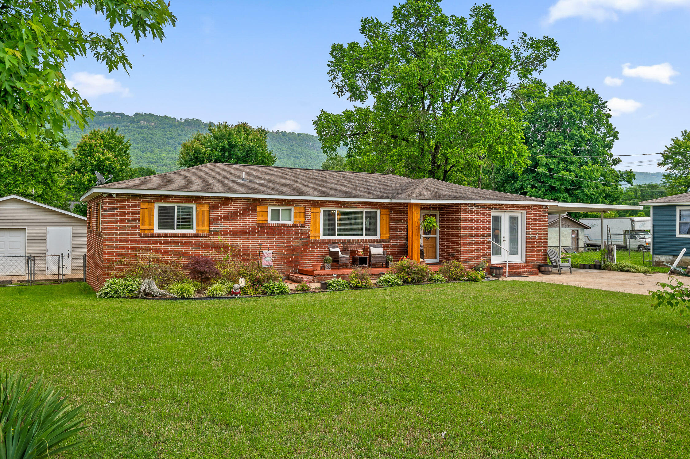 248 S Moss Avenue, Chattanooga, Tennessee image 3