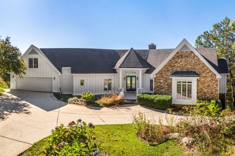 Photo of 921 Rose Marie Court, Soddy Daisy, TN 37379 (MLS # 1519002)