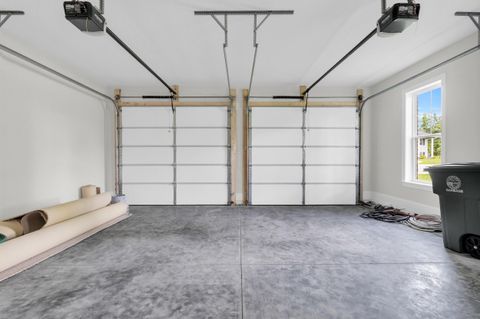 Tiny photo for 2212 Peterson Drive, Chattanooga, TN 37421 (MLS # 1525814)