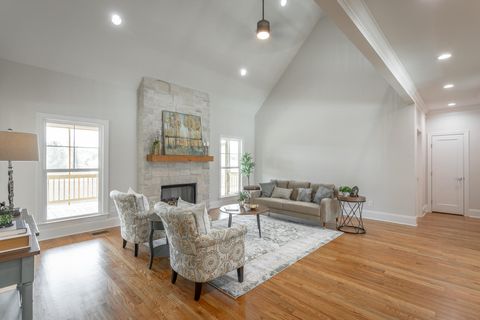 Tiny photo for 2212 Peterson Drive, Chattanooga, TN 37421 (MLS # 1525814)