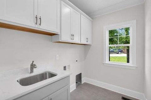 Tiny photo for 2212 Peterson Drive, Chattanooga, TN 37421 (MLS # 1525814)