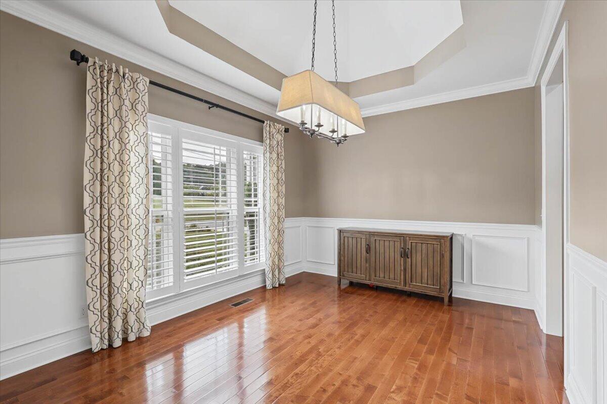 185 Everhart Drive NW