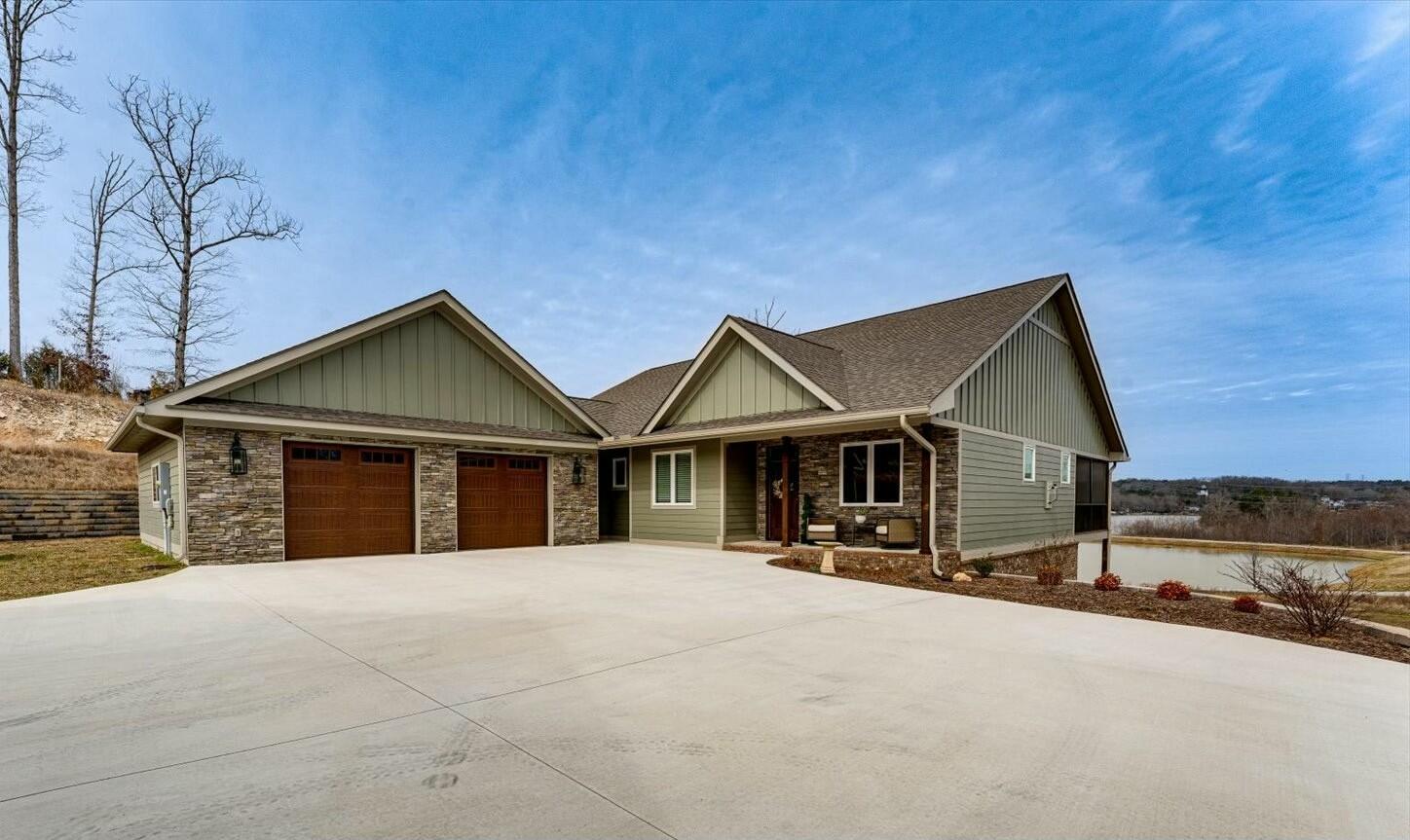 2044 Black Bear Pass, Harrison, Tennessee image 3
