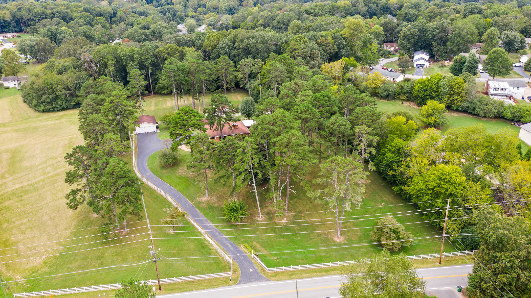 1338 Thrasher Pike, Hixson, Tennessee image 25