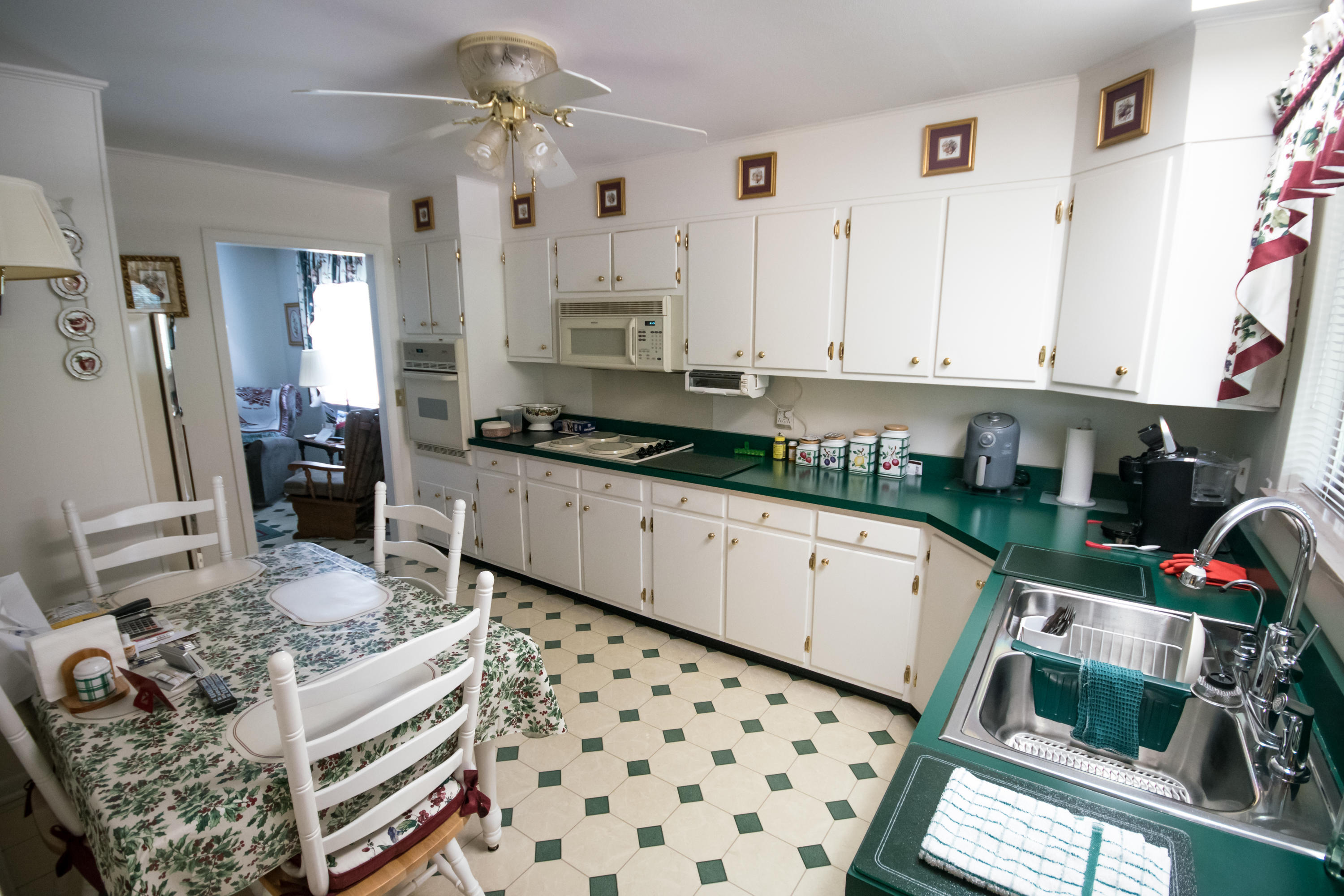 1338 Thrasher Pike, Hixson, Tennessee image 8