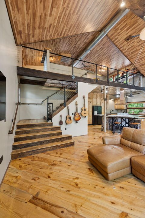 Tiny photo for 1014 Meroney Street, Chattanooga, TN 37405 (MLS # 1518059)