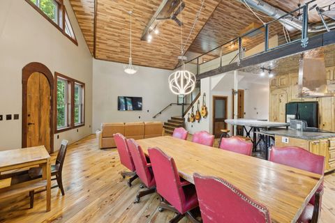 Tiny photo for 1014 Meroney Street, Chattanooga, TN 37405 (MLS # 1518059)