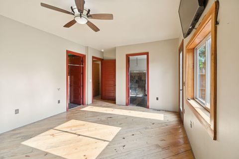 Tiny photo for 1014 Meroney Street, Chattanooga, TN 37405 (MLS # 1518059)