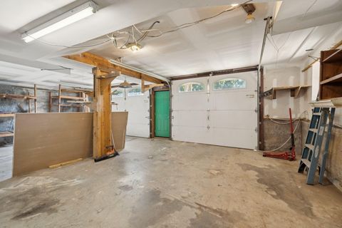 Tiny photo for 1014 Meroney Street, Chattanooga, TN 37405 (MLS # 1518059)