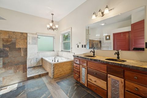 Tiny photo for 1014 Meroney Street, Chattanooga, TN 37405 (MLS # 1518059)