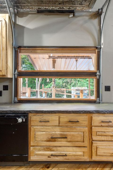 Tiny photo for 1014 Meroney Street, Chattanooga, TN 37405 (MLS # 1518059)