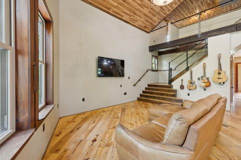 Tiny photo for 1014 Meroney Street, Chattanooga, TN 37405 (MLS # 1518059)