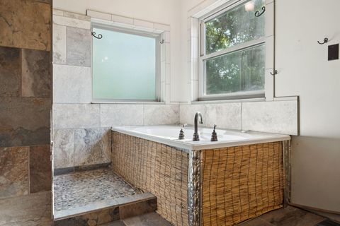 Tiny photo for 1014 Meroney Street, Chattanooga, TN 37405 (MLS # 1518059)