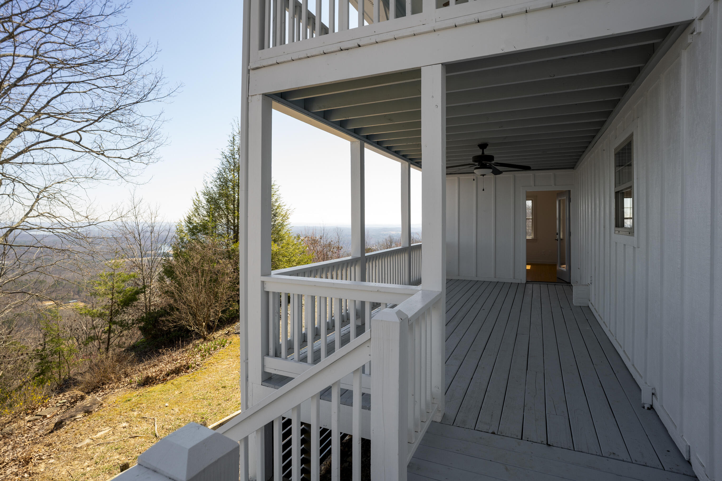 12128 Laurbrow Road, Soddy Daisy, Tennessee image 48