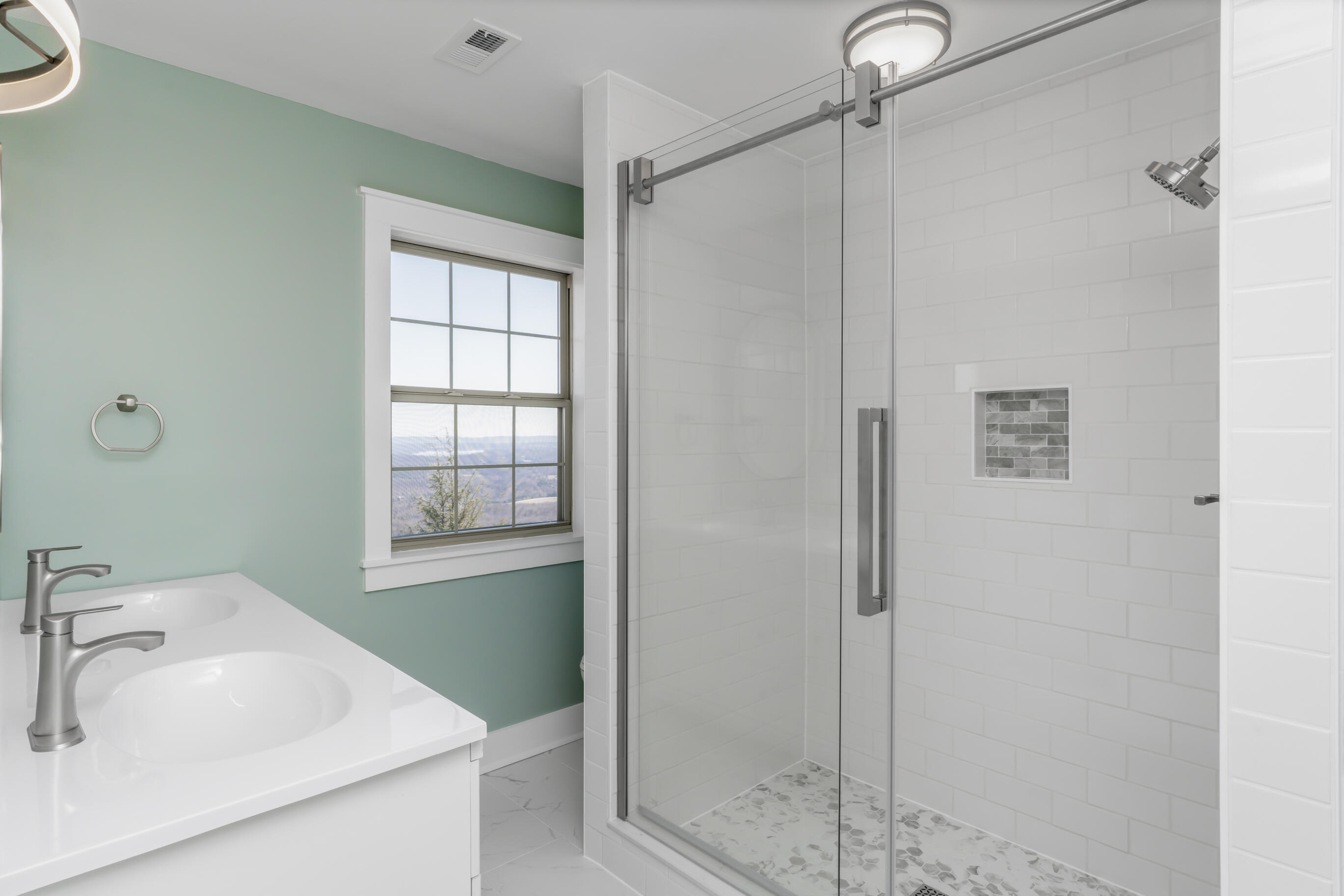 12128 Laurbrow Road, Soddy Daisy, Tennessee image 34