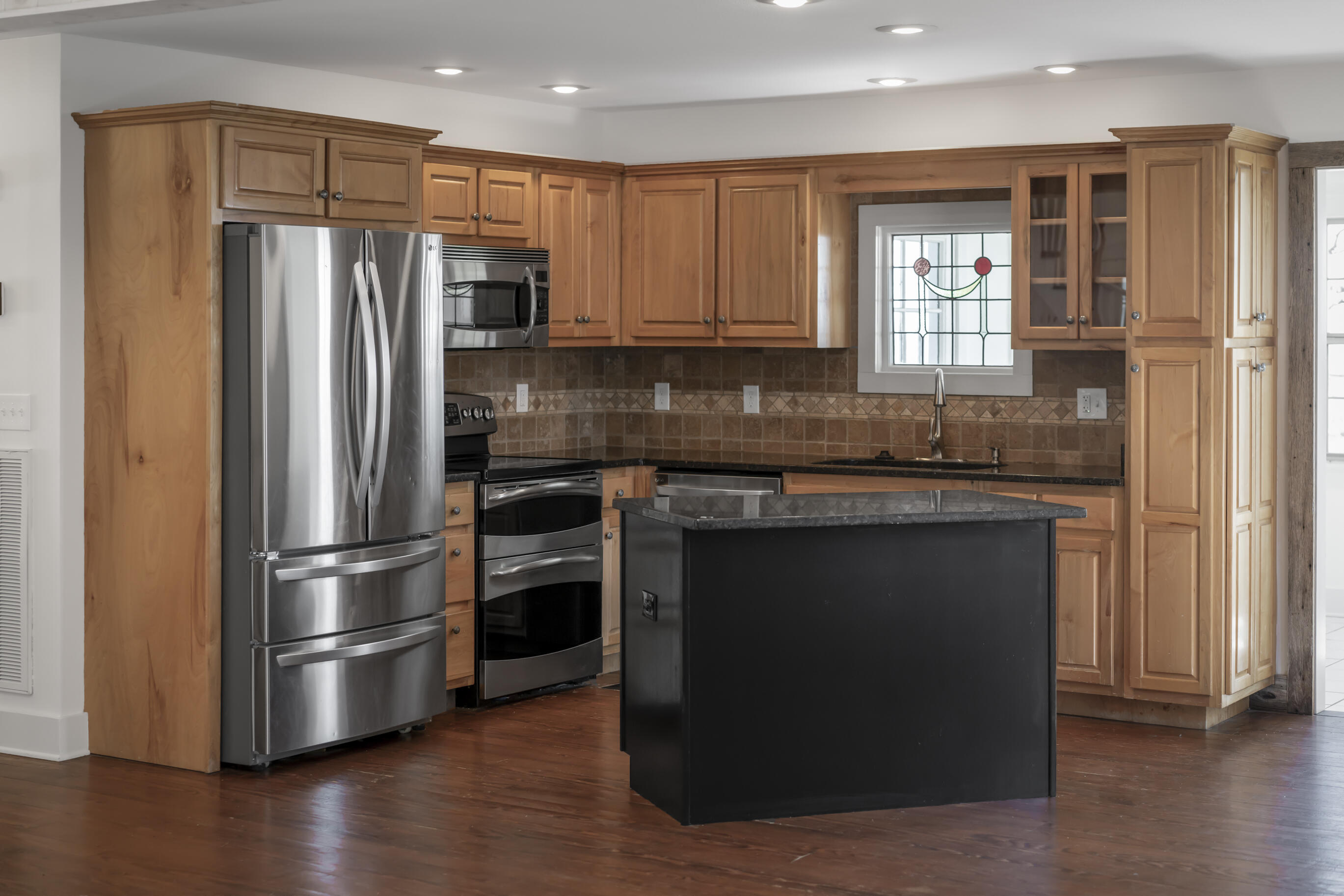 12128 Laurbrow Road, Soddy Daisy, Tennessee image 16