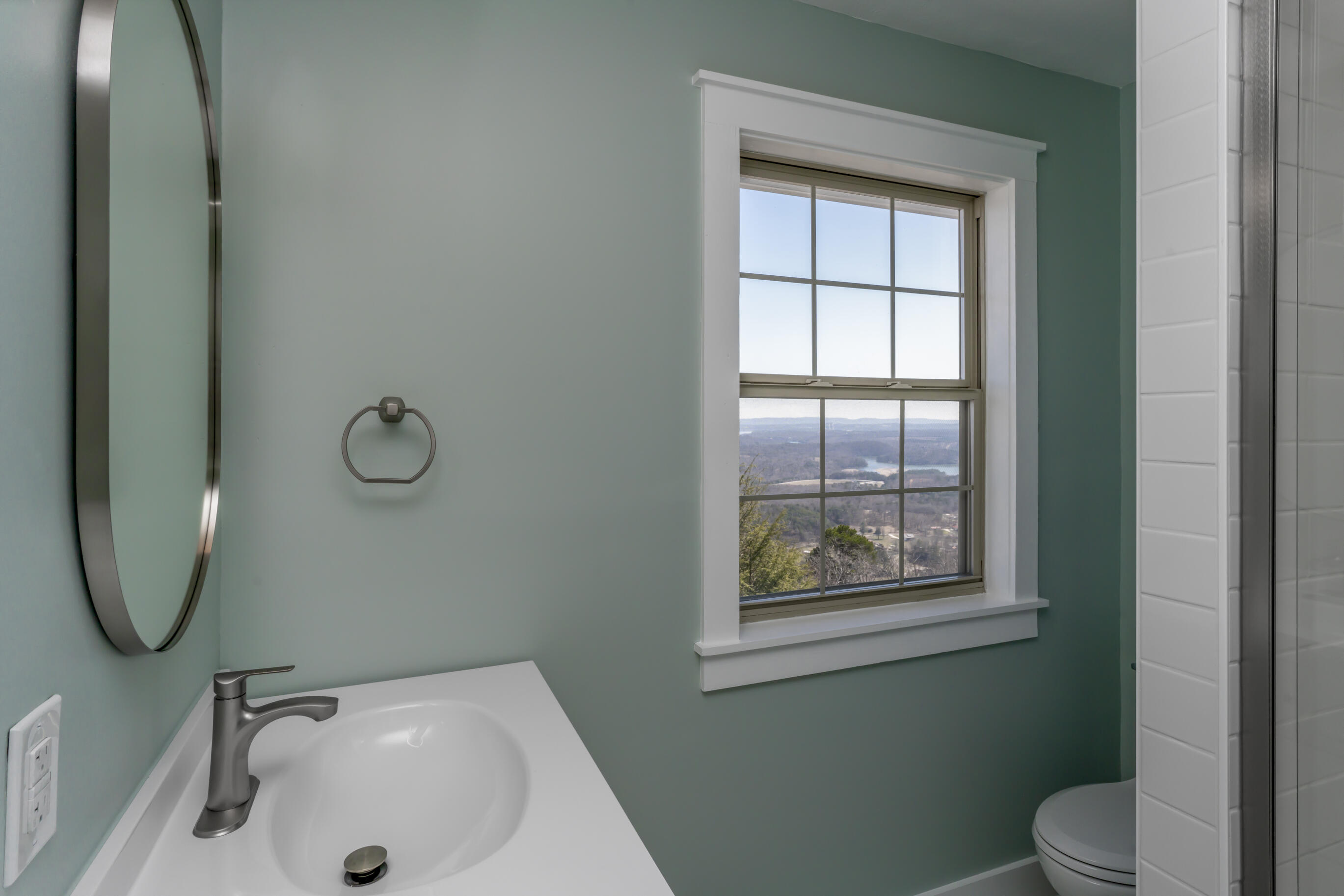 12128 Laurbrow Road, Soddy Daisy, Tennessee image 35