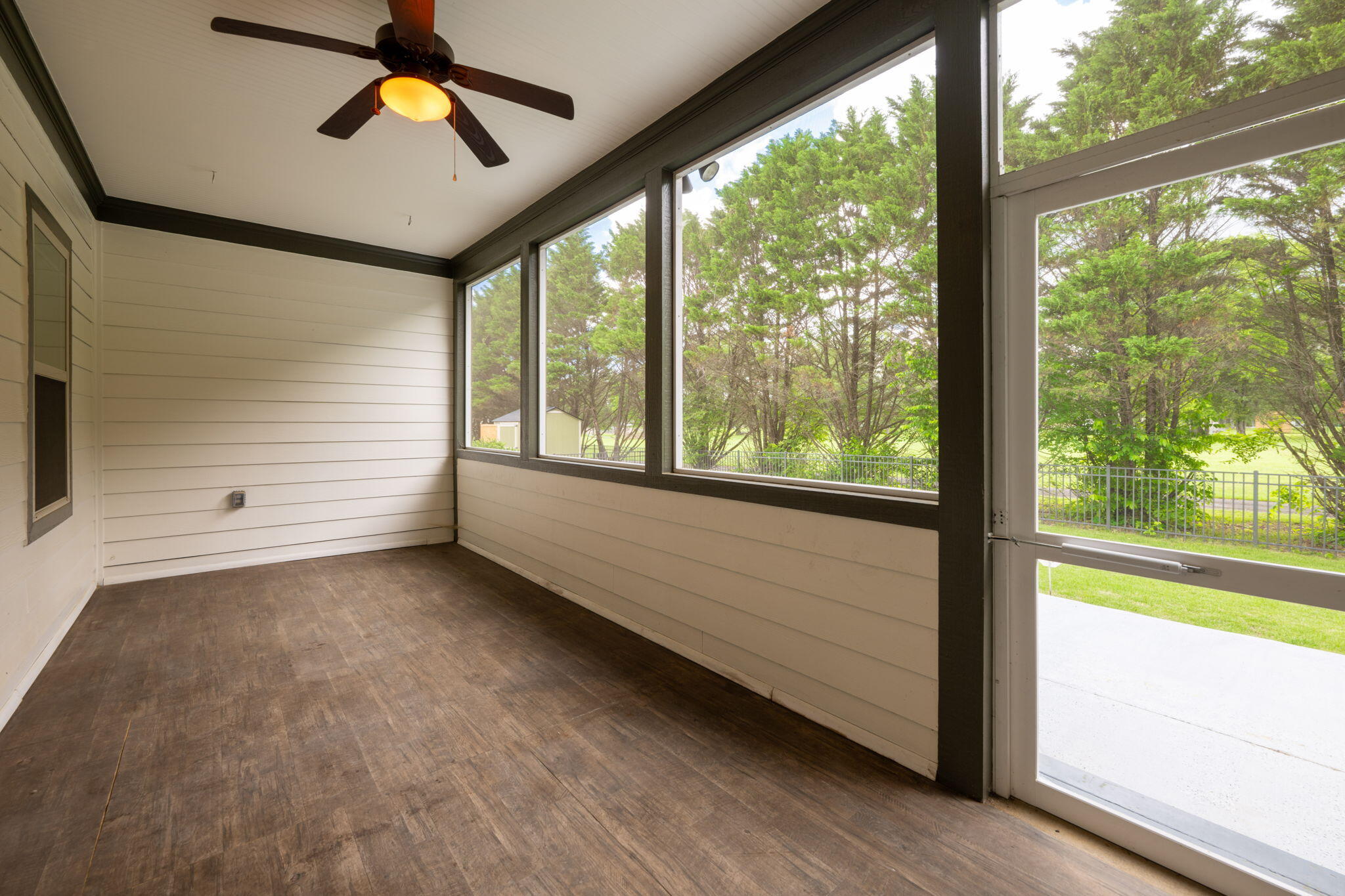 8665 Seven Lakes Drive, Ooltewah, Tennessee image 37