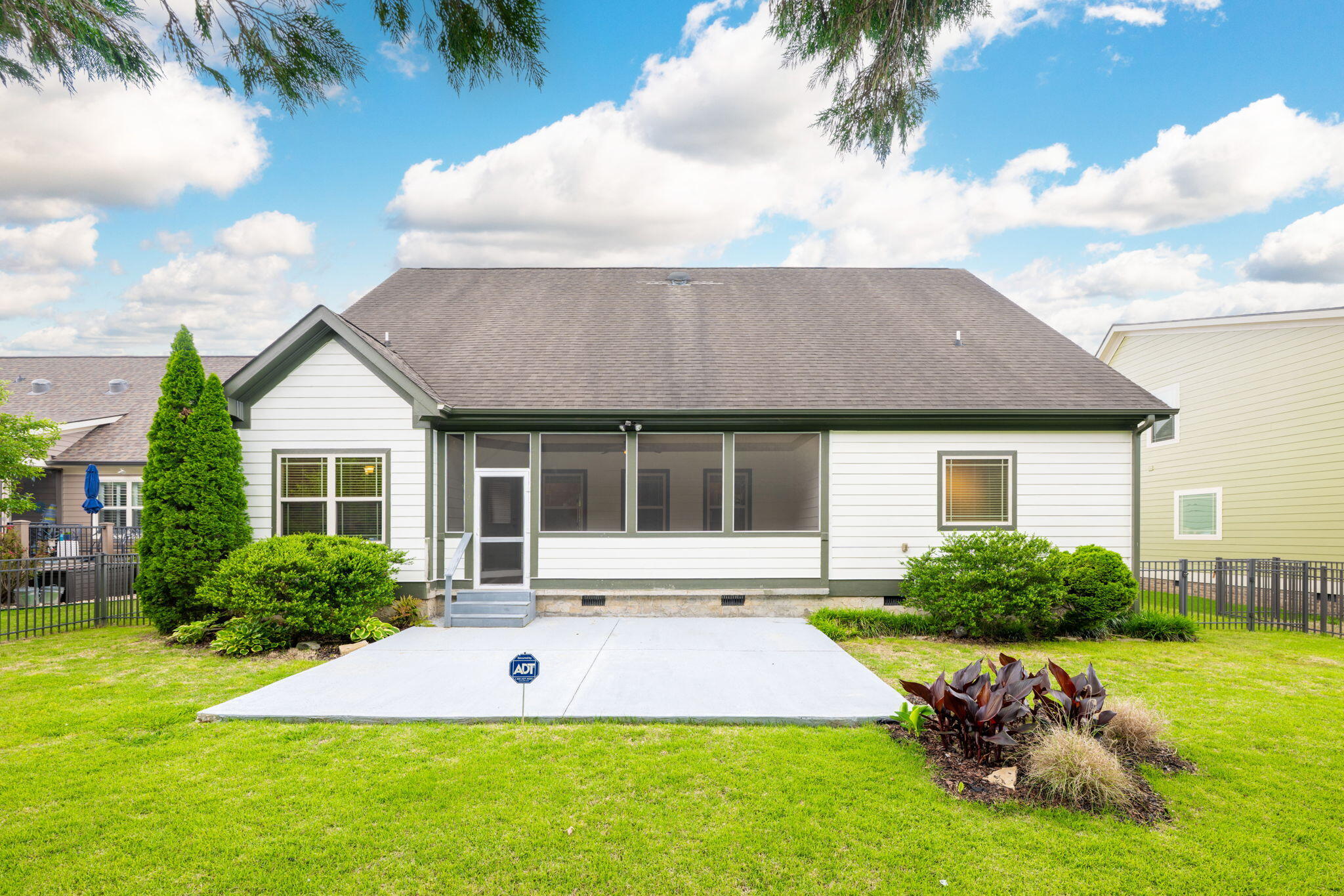 8665 Seven Lakes Drive, Ooltewah, Tennessee image 39