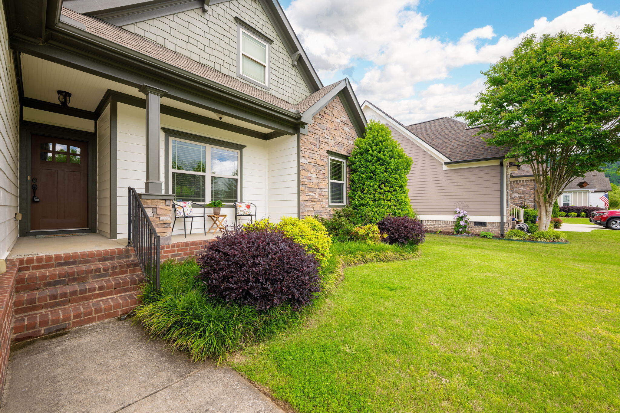 8665 Seven Lakes Drive, Ooltewah, Tennessee image 4