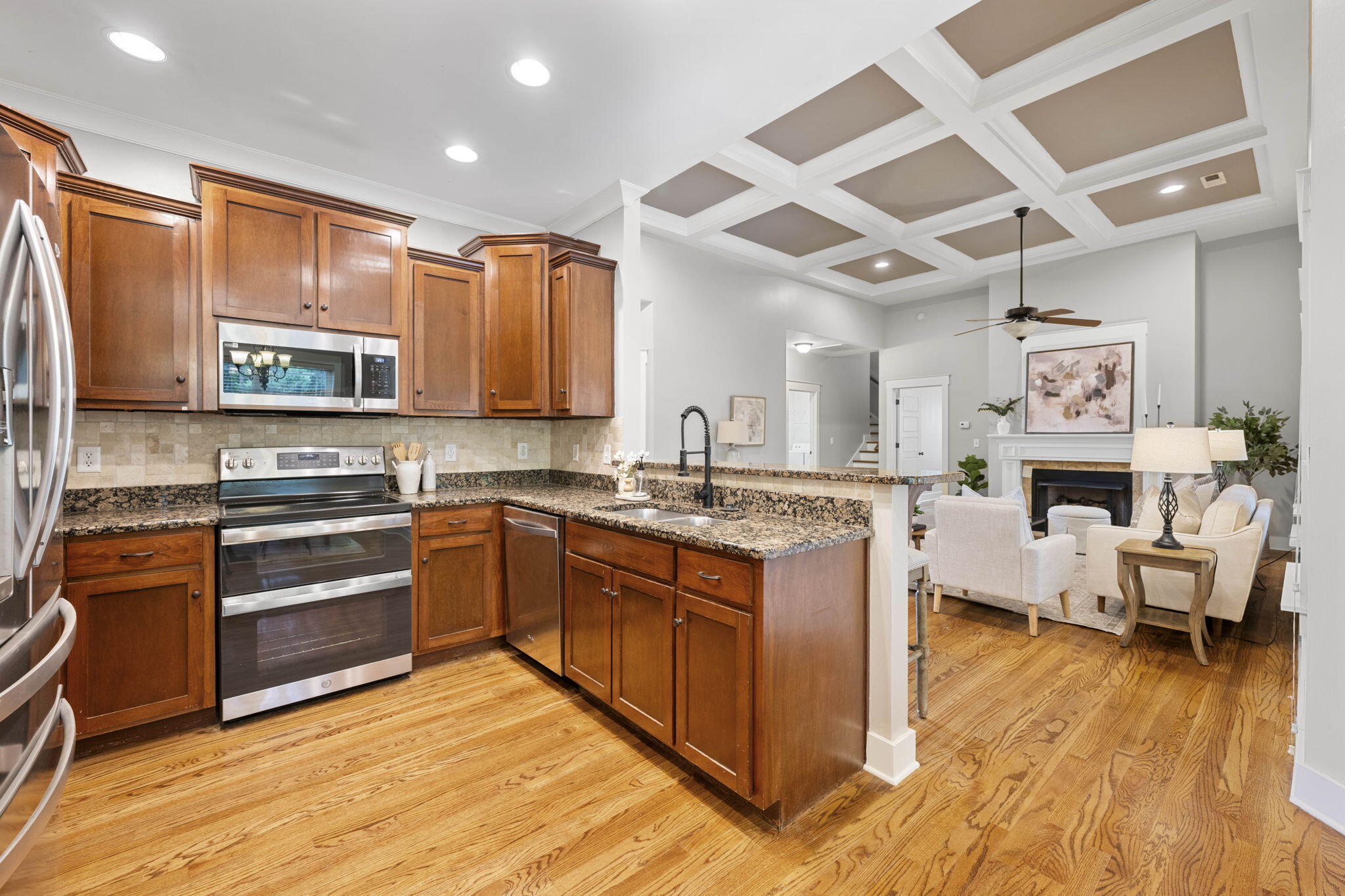 8665 Seven Lakes Drive, Ooltewah, Tennessee image 16