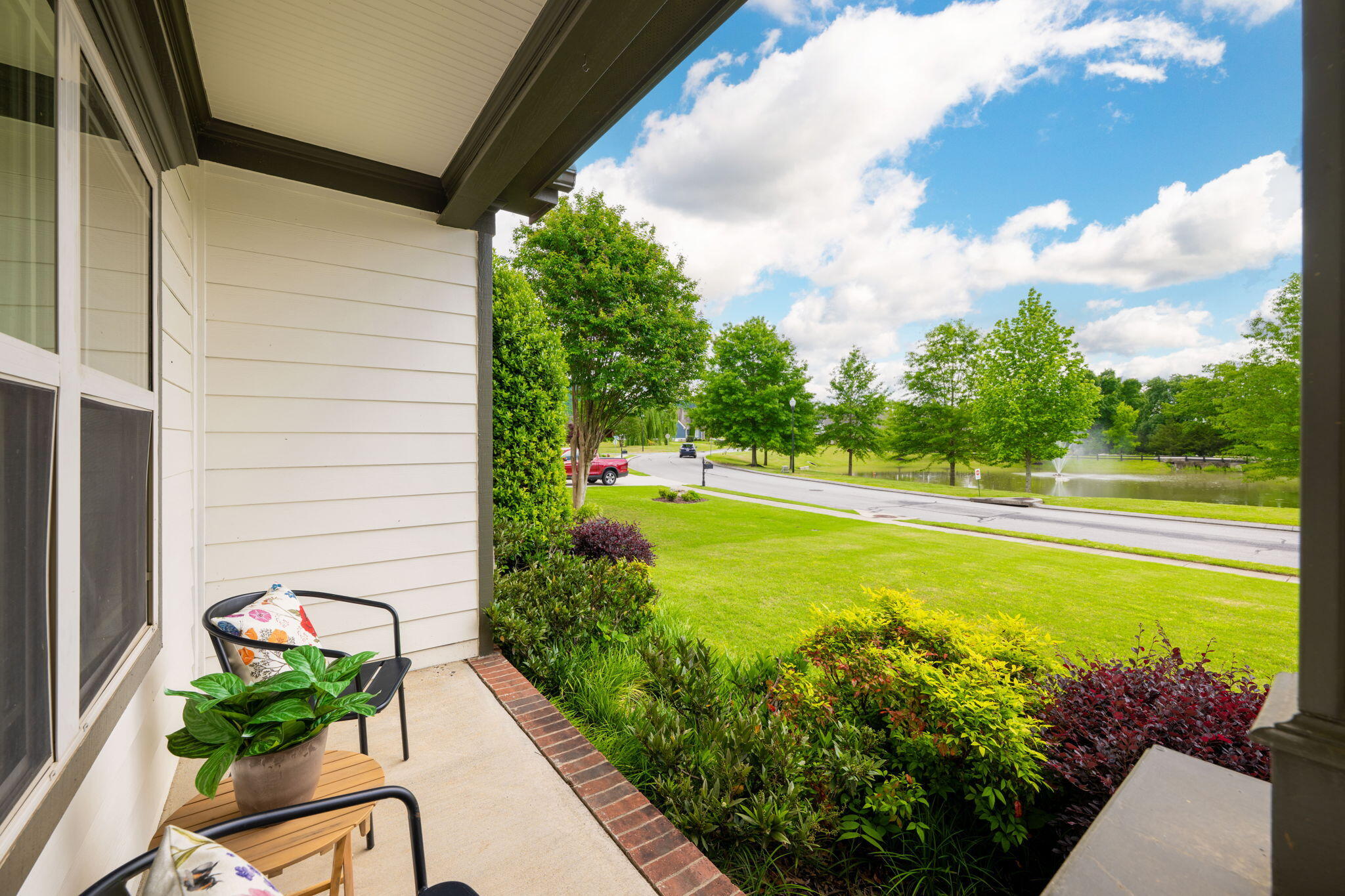 8665 Seven Lakes Drive, Ooltewah, Tennessee image 5