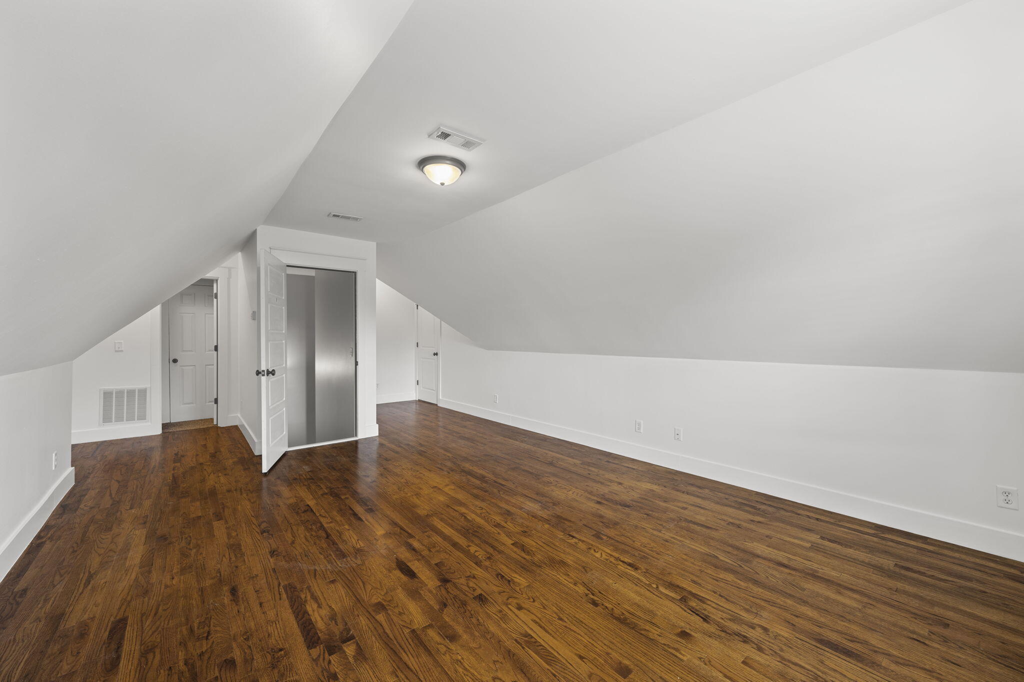 8665 Seven Lakes Drive, Ooltewah, Tennessee image 33