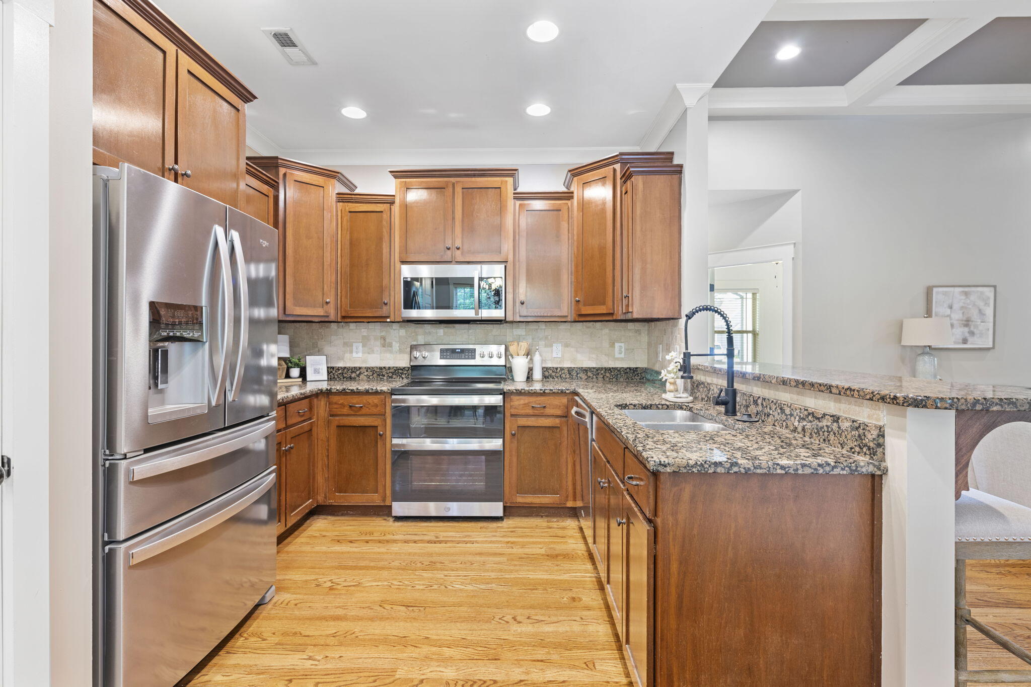 8665 Seven Lakes Drive, Ooltewah, Tennessee image 15