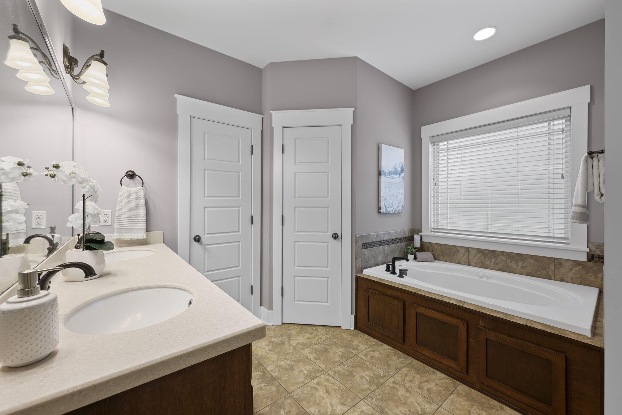 8665 Seven Lakes Drive, Ooltewah, Tennessee image 22