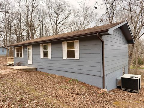 Photo of 378 Pickett Drive, Whitwell, TN 37397 (MLS # 1526395)