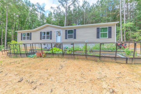 Mobile Home For Sale - 200 Wallaceville Cemetery Road<br/> Chickamauga, GA 30707