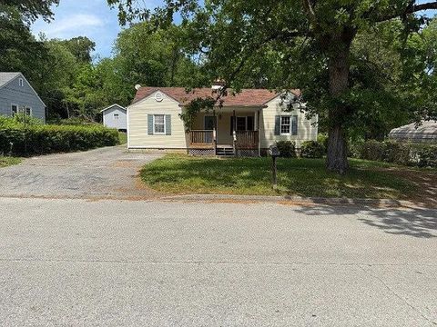 Photo of 3431 Van Buren Street, Chattanooga, TN 37415 (MLS # 1533409)