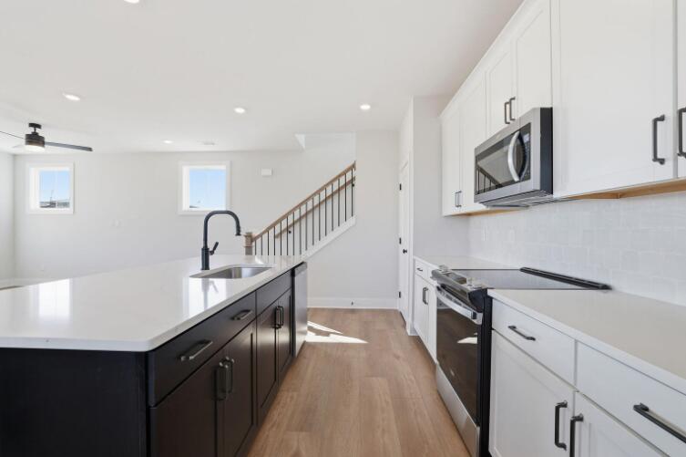 10111 Shire Walk Park 11