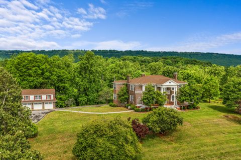 Photo of 209 Browntown Road, Chattanooga, TN 37415 (MLS # 1533851)