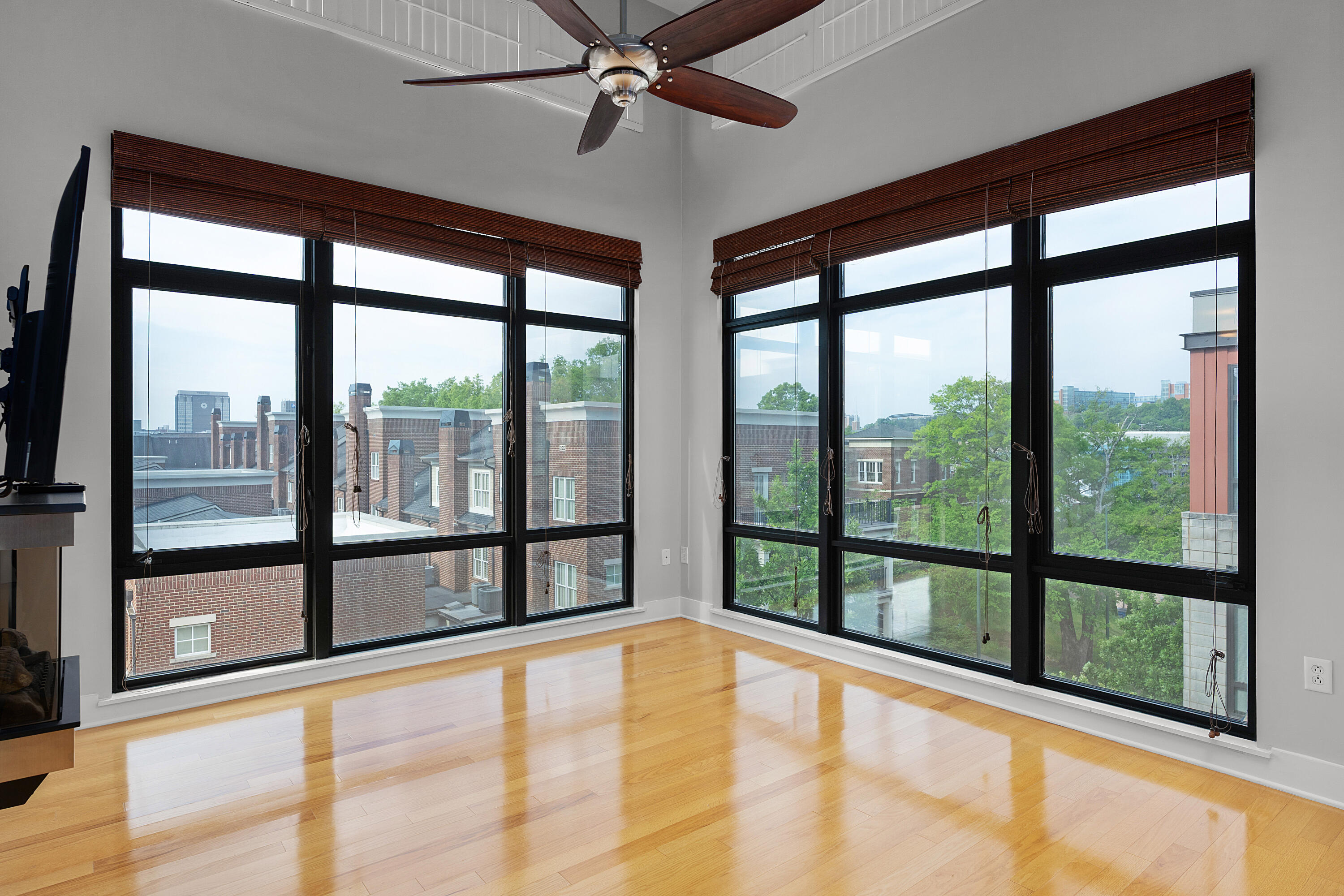 129 Walnut Street #UNIT 317, Chattanooga, Tennessee image 9