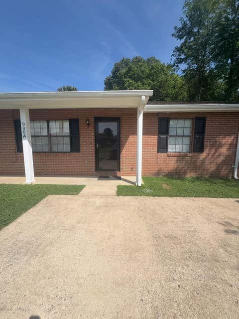 Townhouse For Rent - 900 Peppermill Road<br/> Chattanooga, TN 37411