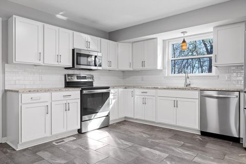 Tiny photo for 4508 Cloverdale Loop, Hixson, TN 37343 (MLS # 1528580)