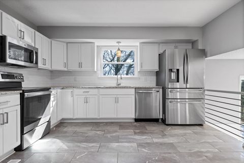 Tiny photo for 4508 Cloverdale Loop, Hixson, TN 37343 (MLS # 1528580)