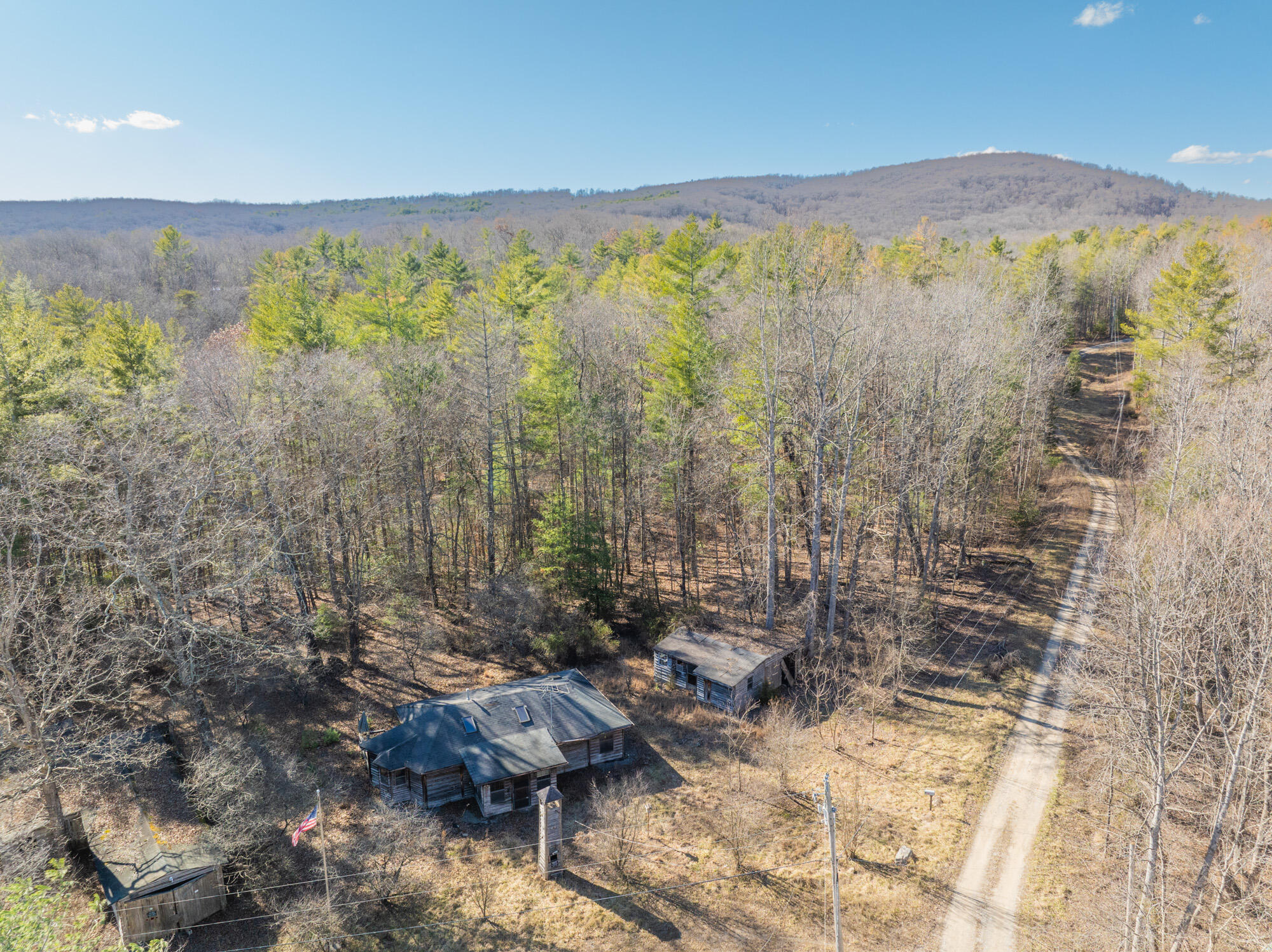 Residential, Spring City, Tennessee image 9