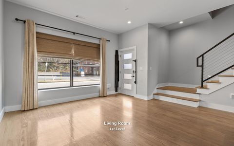 Tiny photo for 157 Woodland Avenue, Chattanooga, TN 37405 (MLS # 1526487)