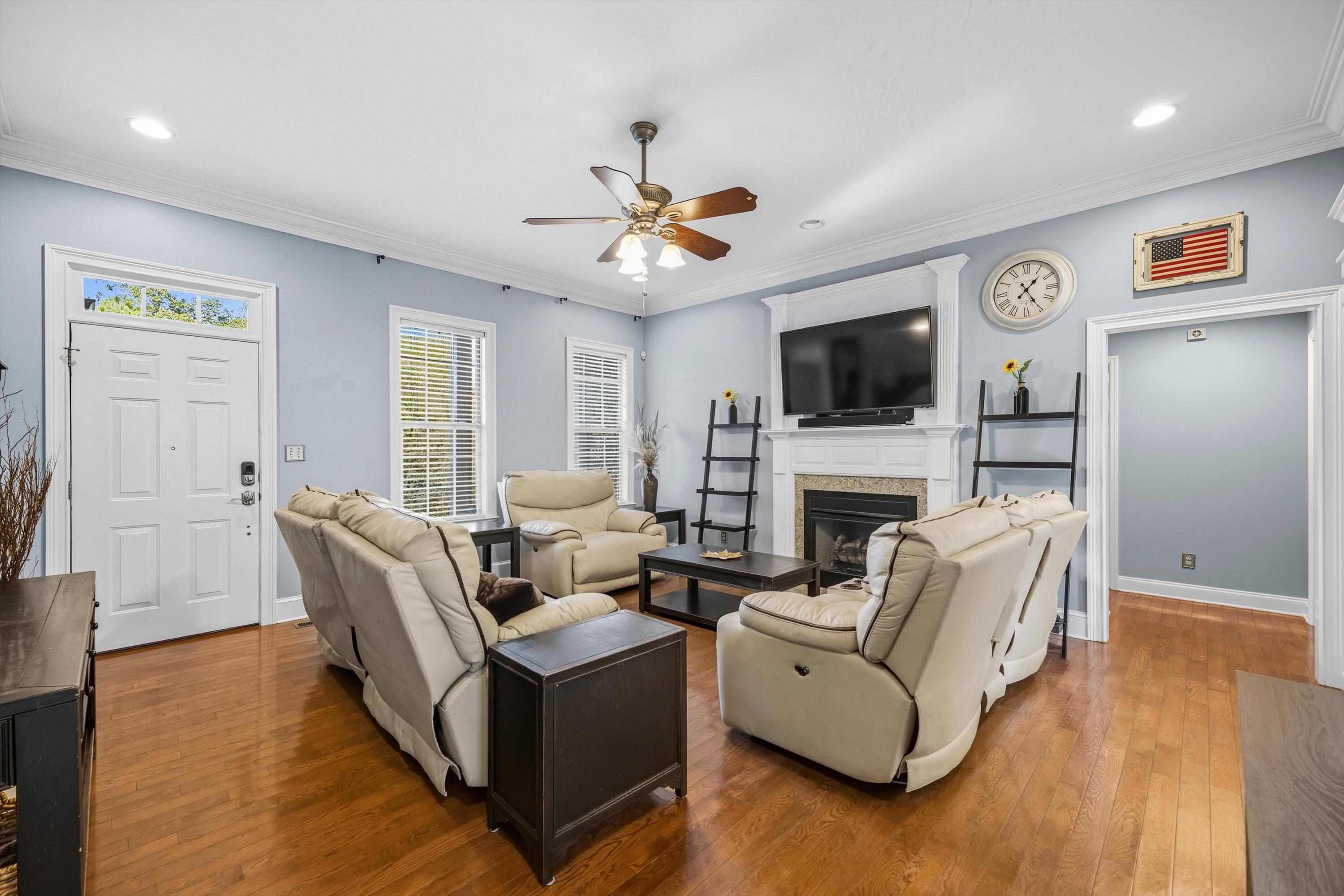 126 Old Pond Road SE