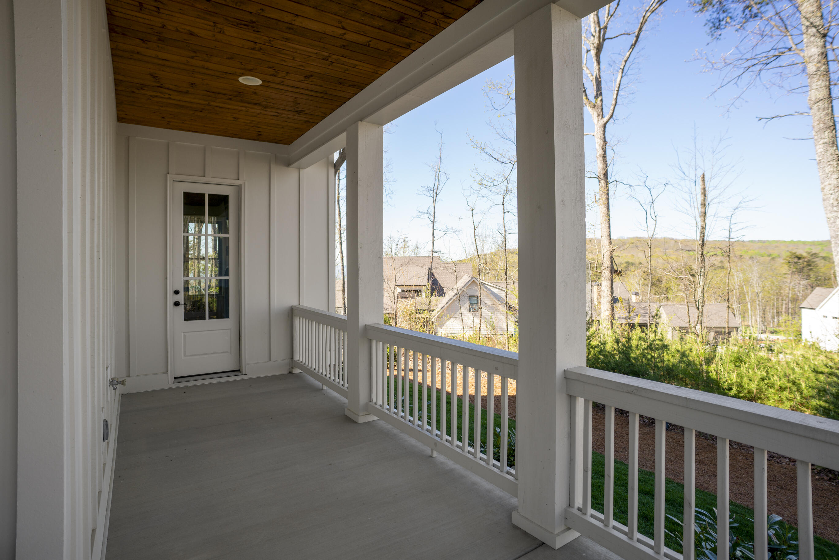 1375 Wintergreen Lane, Signal Mountain, Tennessee image 5