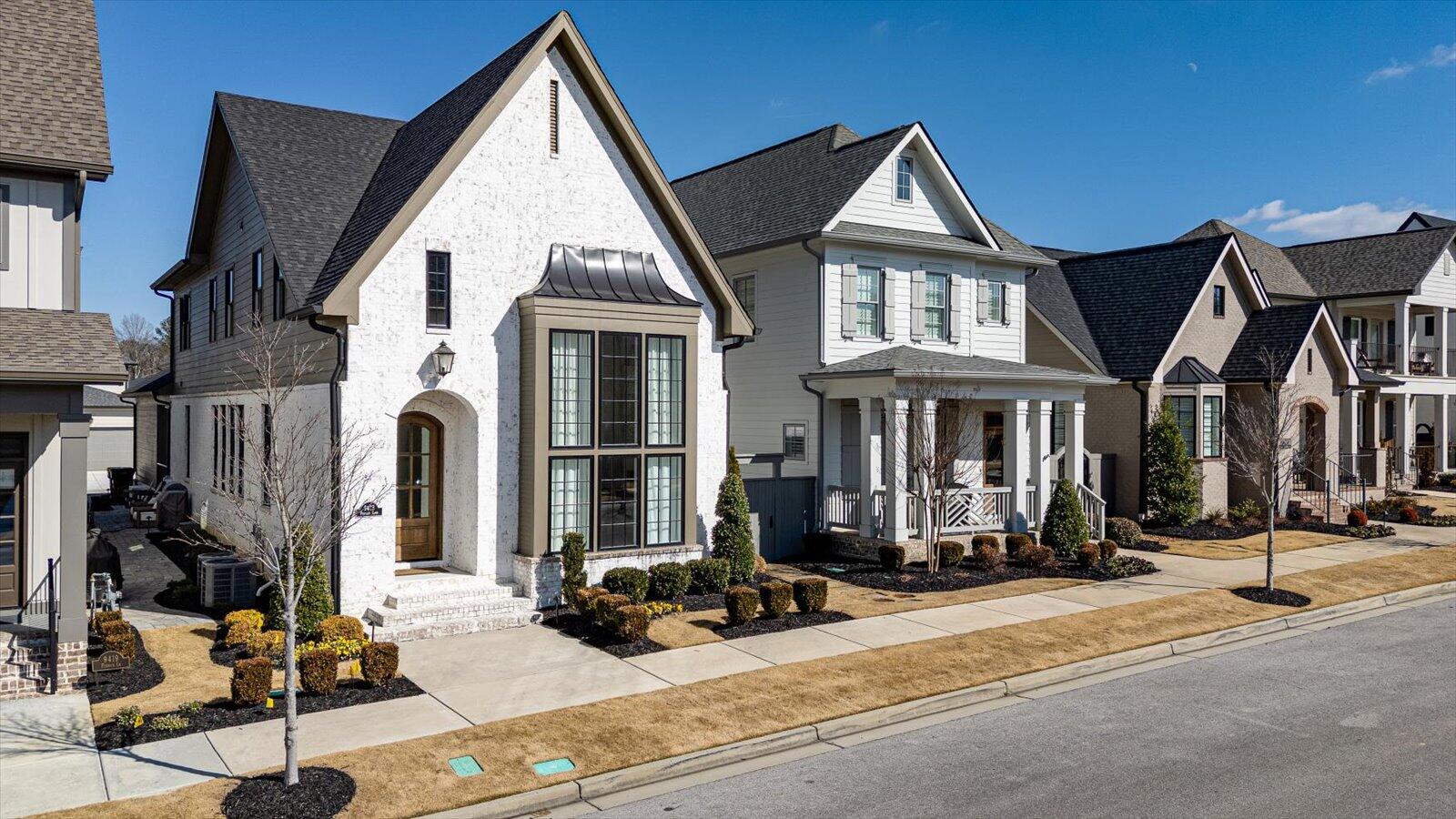 9423 Purbeck Lane, Ooltewah, Tennessee image 2