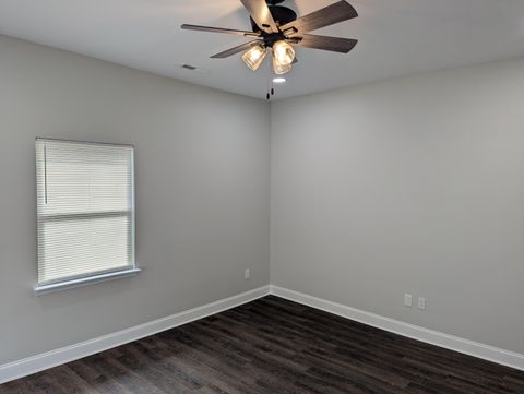 Tiny photo for 2409 12th Avenue, Chattanooga, TN 37407 (MLS # 1527645)