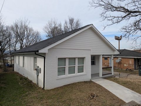 Tiny photo for 2409 12th Avenue, Chattanooga, TN 37407 (MLS # 1527645)